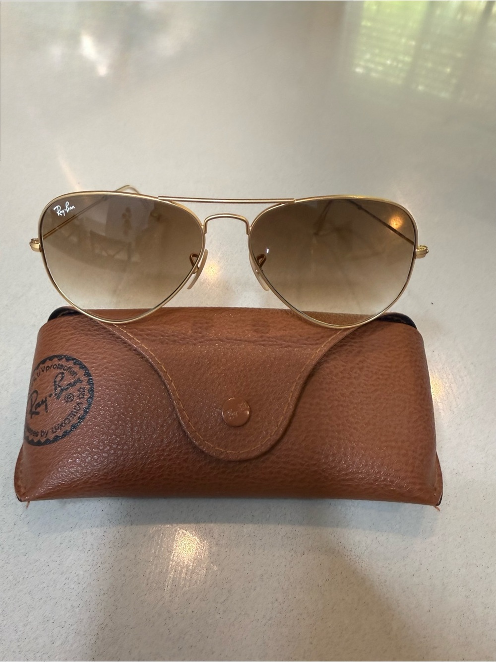 Ray-Ban Brushed Gold Aviator Sunglasses with Brown Gradient Lenses